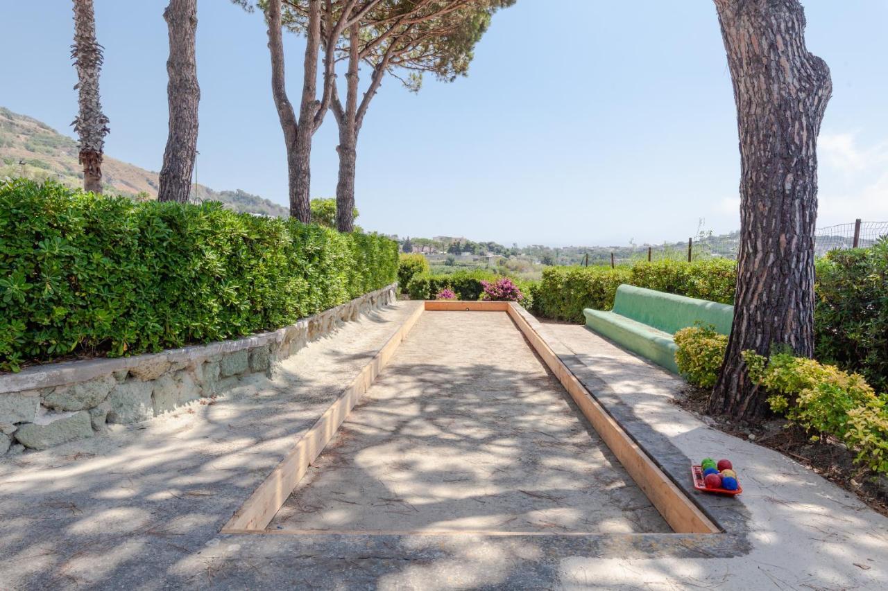 Villetta Con Giardino Esclusivo Di 1000 Mq, Piscina, Tennis, Calcio, Bocce Forio di Ischia Eksteriør billede