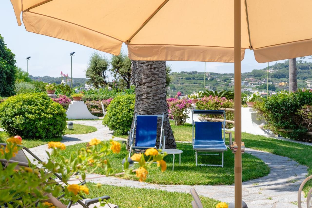 Villetta Con Giardino Esclusivo Di 1000 Mq, Piscina, Tennis, Calcio, Bocce Forio di Ischia Eksteriør billede