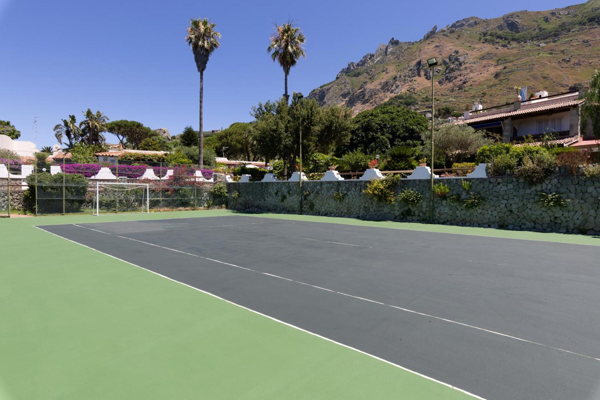 Villetta Con Giardino Esclusivo Di 1000 Mq, Piscina, Tennis, Calcio, Bocce Forio di Ischia Eksteriør billede