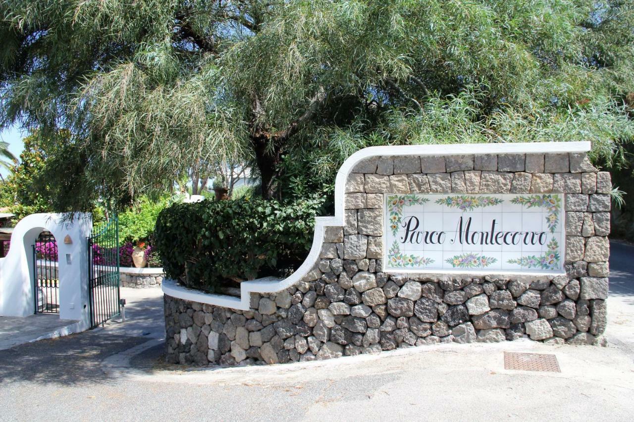 Villetta Con Giardino Esclusivo Di 1000 Mq, Piscina, Tennis, Calcio, Bocce Forio di Ischia Eksteriør billede
